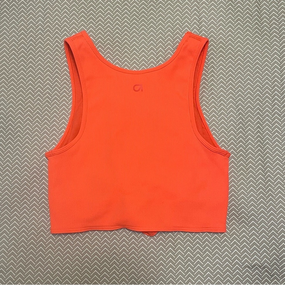 GapFit Womens Ribbed Front Knot Crop Top Neon Orange Shelf Bra Tank Small - Picture 7 of 7